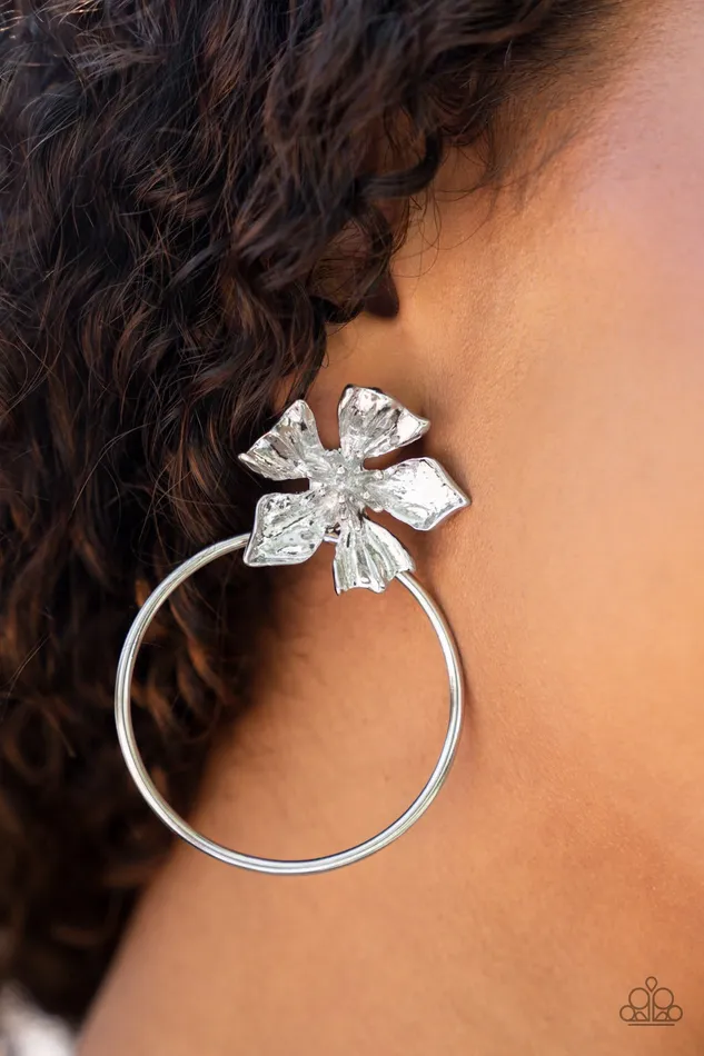 Earrings A Finishing Touch Jewelry Paparazzi Buttercup Bliss Silver Earring Life of the Party August 2022