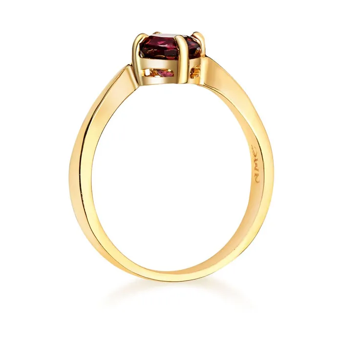 AME Jewellery Red Garnet Twist Ring in 14K Yellow Gold Rings