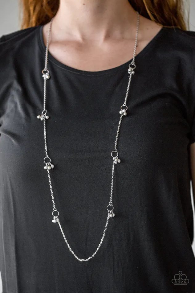Necklaces Paparazzi Accessories House Party Posh Paparazzi Silver Bead and Pearl Necklace