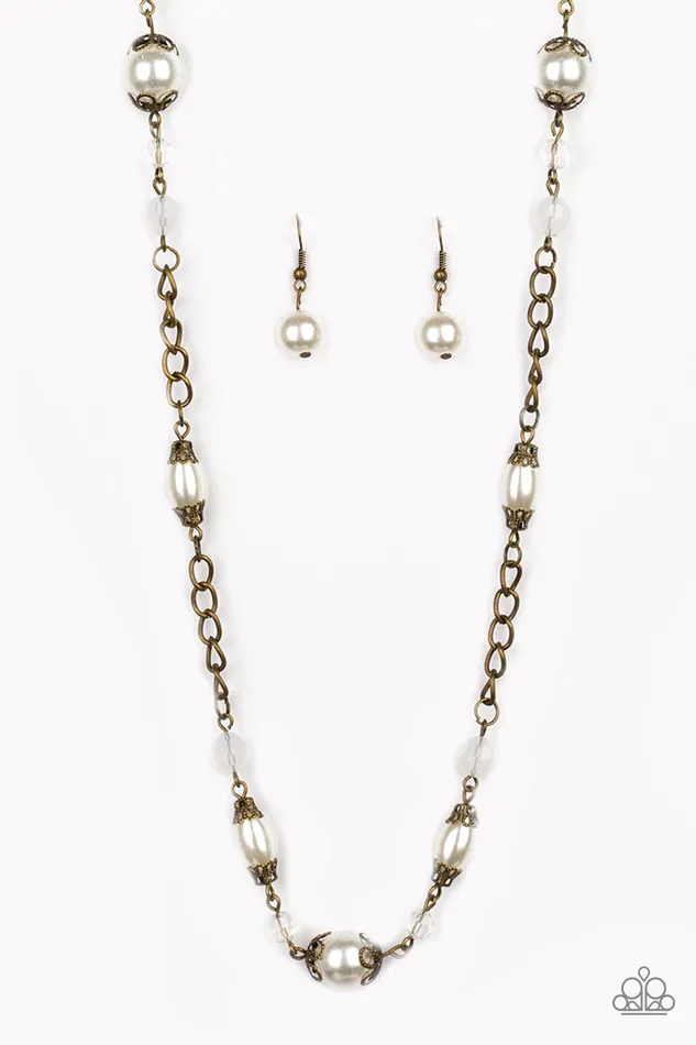 Paparazzi Accessories Necklaces Paparazzi Magnificently Milan Brass White Pearl Bead Necklace Paparazzi Accessories Necklaces Paparazzi Magnificently Milan Brass White Pearl Bead Necklace