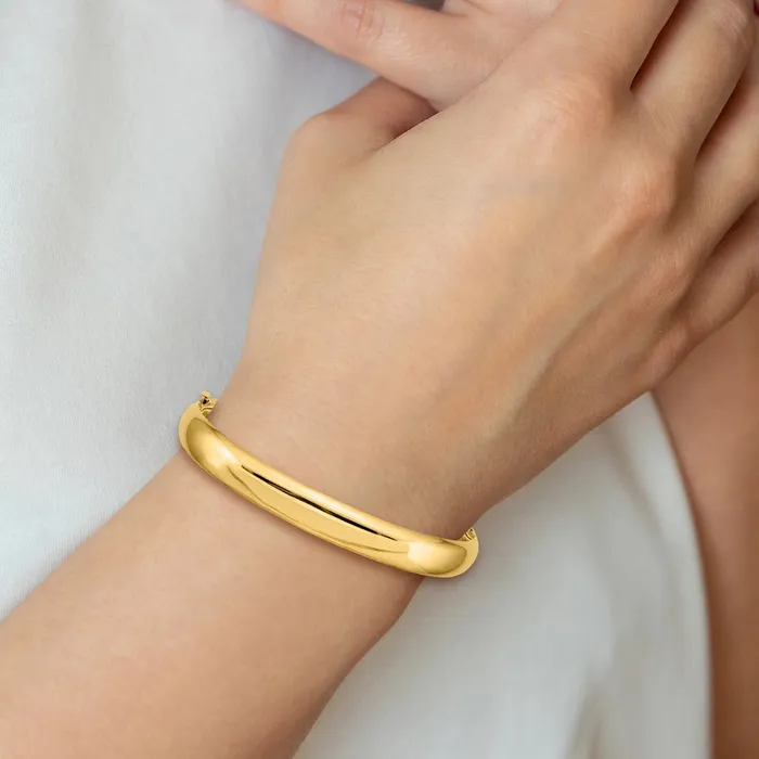 Qgold Bracelets 14k Yellow Gold 8 mm 516 Oversize High Polished Hinged Bangle Bracelet 983 grams Qgold Bracelets 14k Yellow Gold 8 mm 516 Oversize High Polished Hinged Bangle Bracelet 983 grams