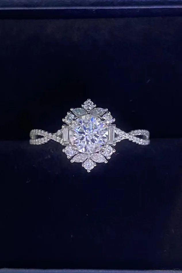 Trendsi Rings Floral 2 Carat Moissanite Crisscross Ring